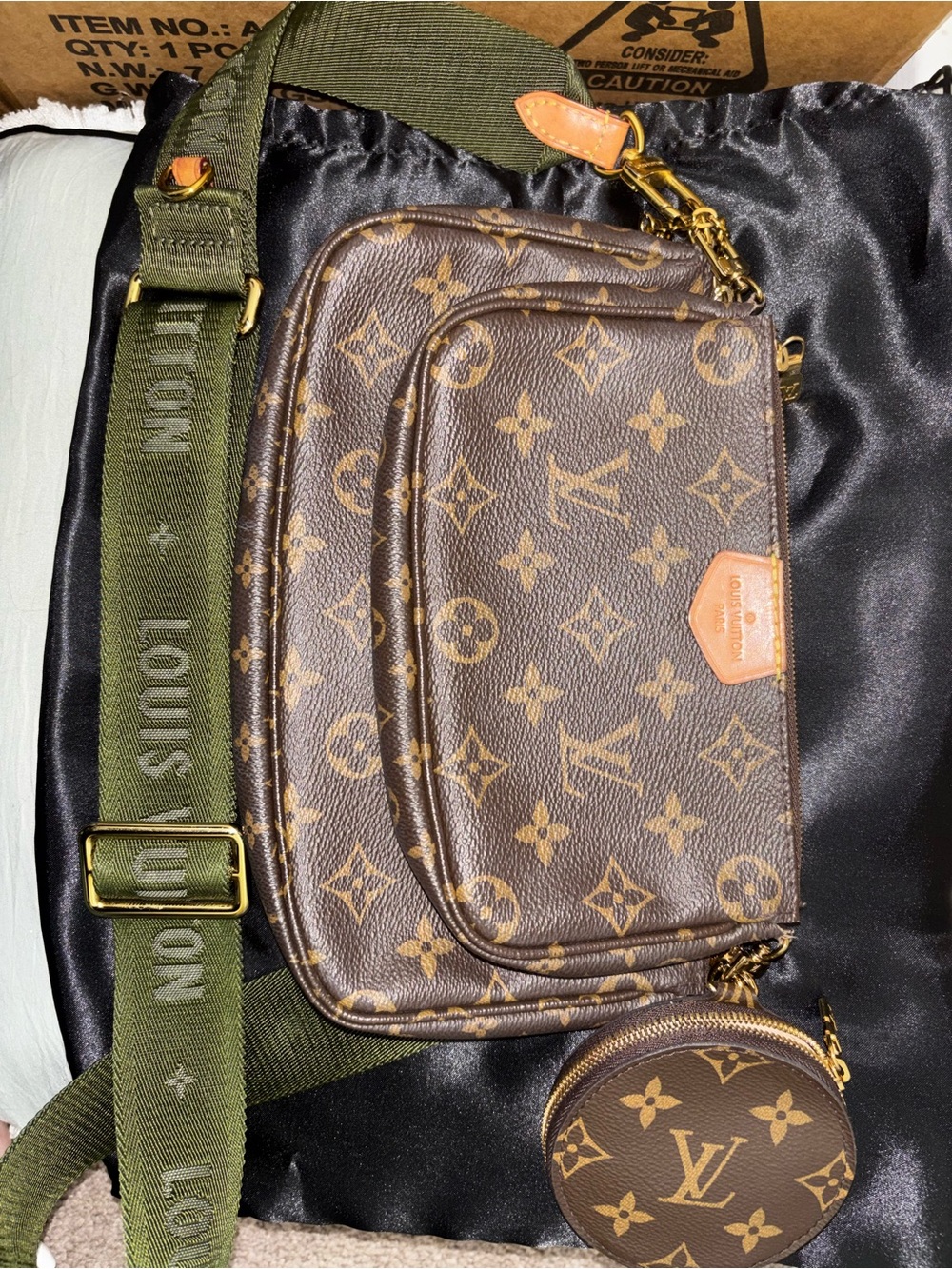 Louis Vuitton Brown Monogram Multi-Pochette Crossbody Bag with Green Strap